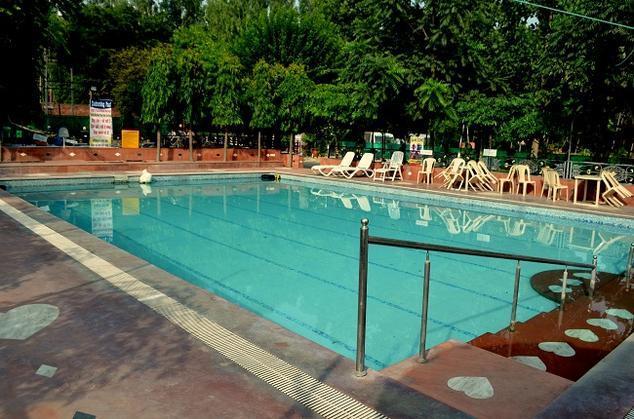 Kangs Nirvana Resorts And Spa Mahalpur Екстериор снимка